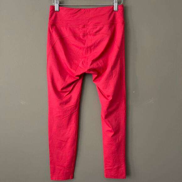 Outdoor Voices 3/4 Warmup Leggings Red - M - Picture 5 of 6